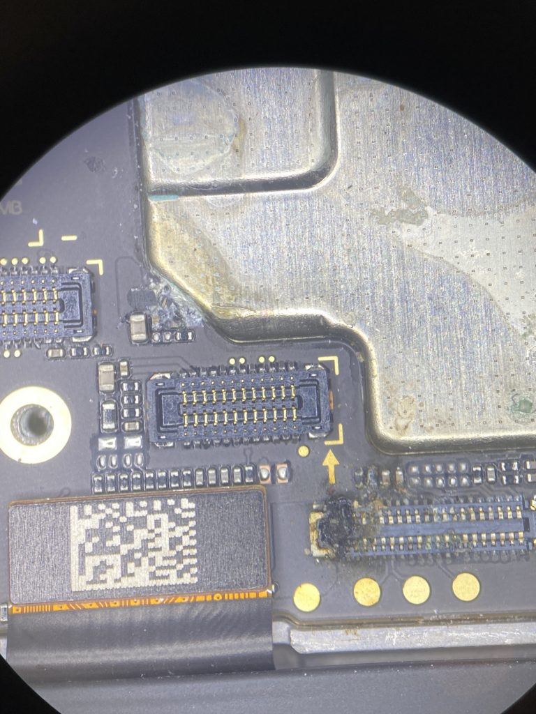 smartphone motherboard repair