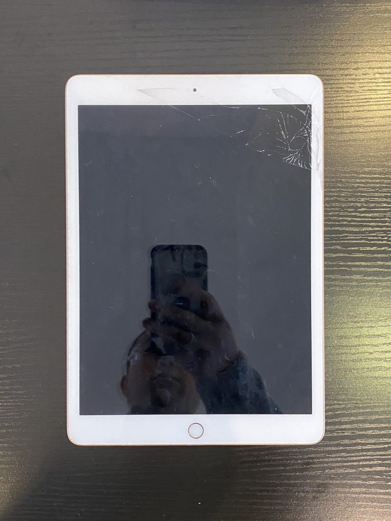 iPad touch glass