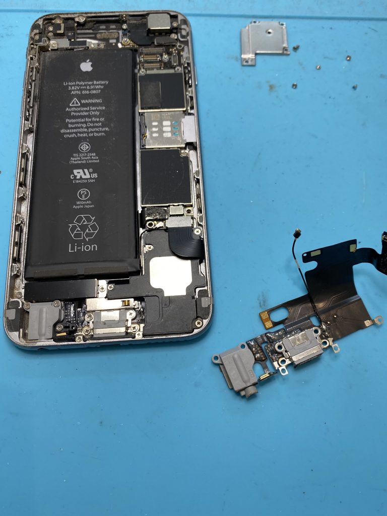 iPhone 6 charging port replacement